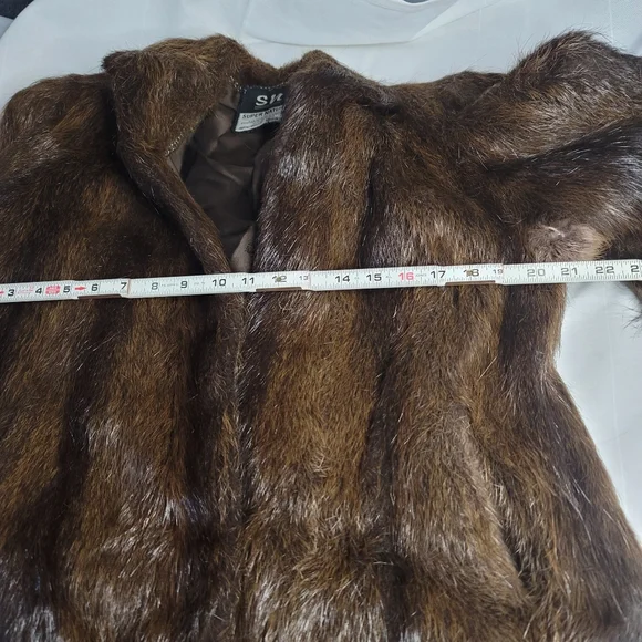 Legitimate Leather. FOR CLOSET CLOSING ONLY - Picture 8 of 16